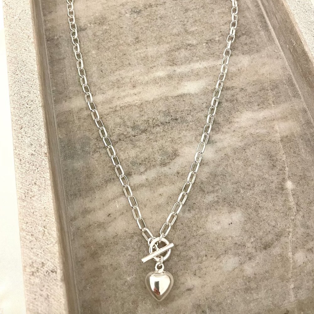 925 Sterling Silver Heart Necklace Chunky Toggle Link Necklace - Picture 2 of 3